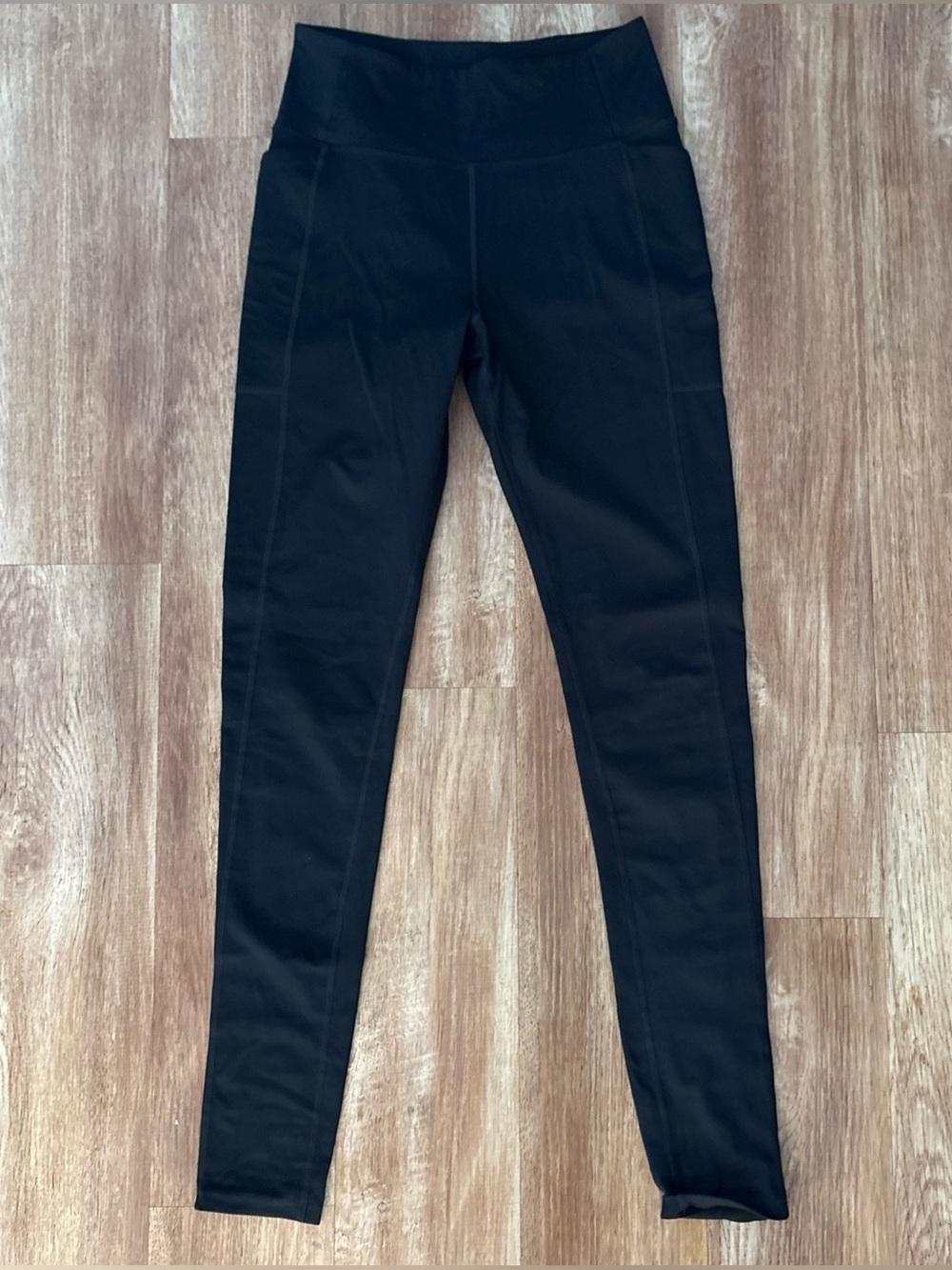 NWOT Girlfriend Collective Compressive High Rise Leggings Black Pockets, sz M